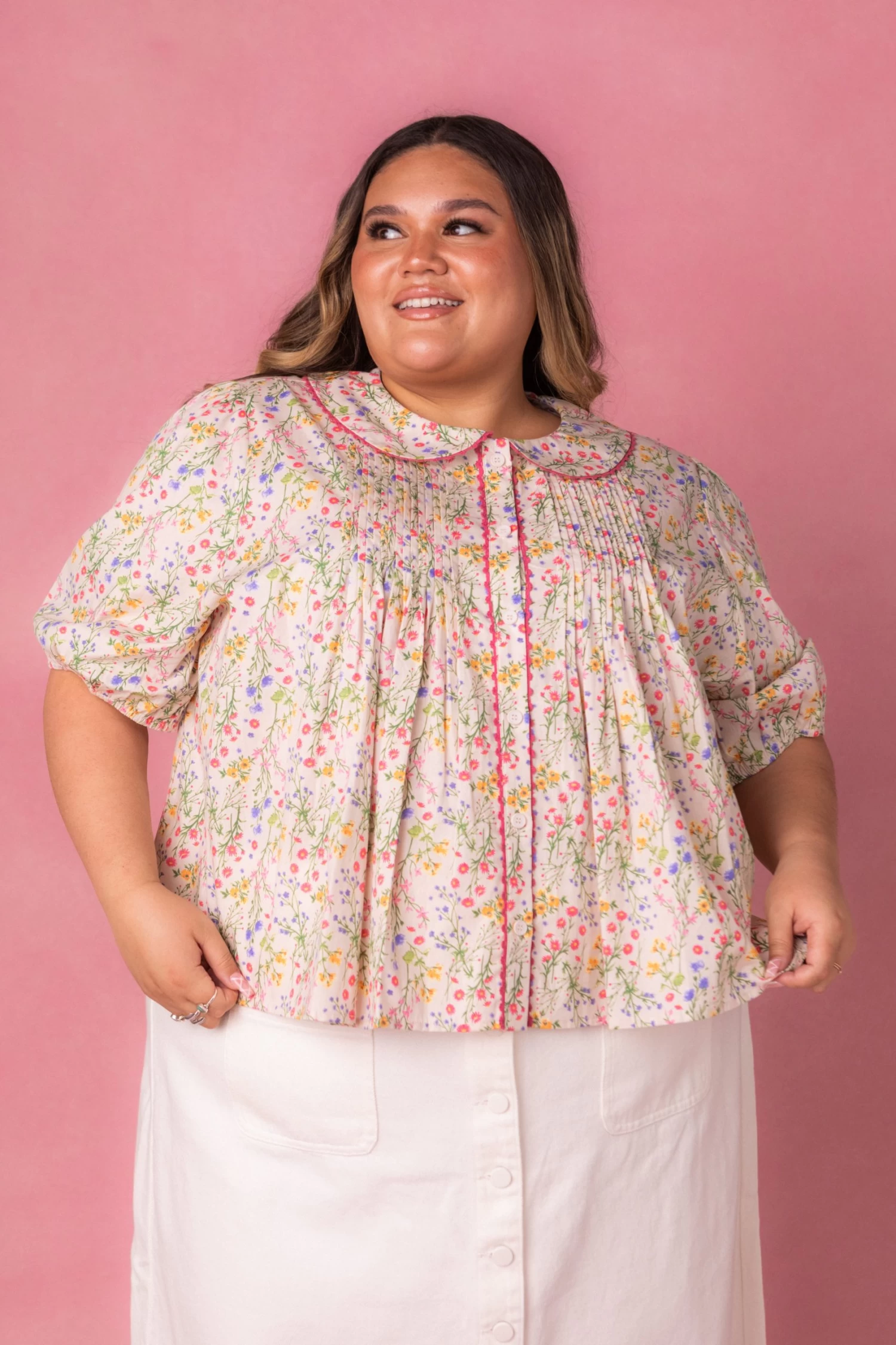 Betty Blouse In Floral - Image 10