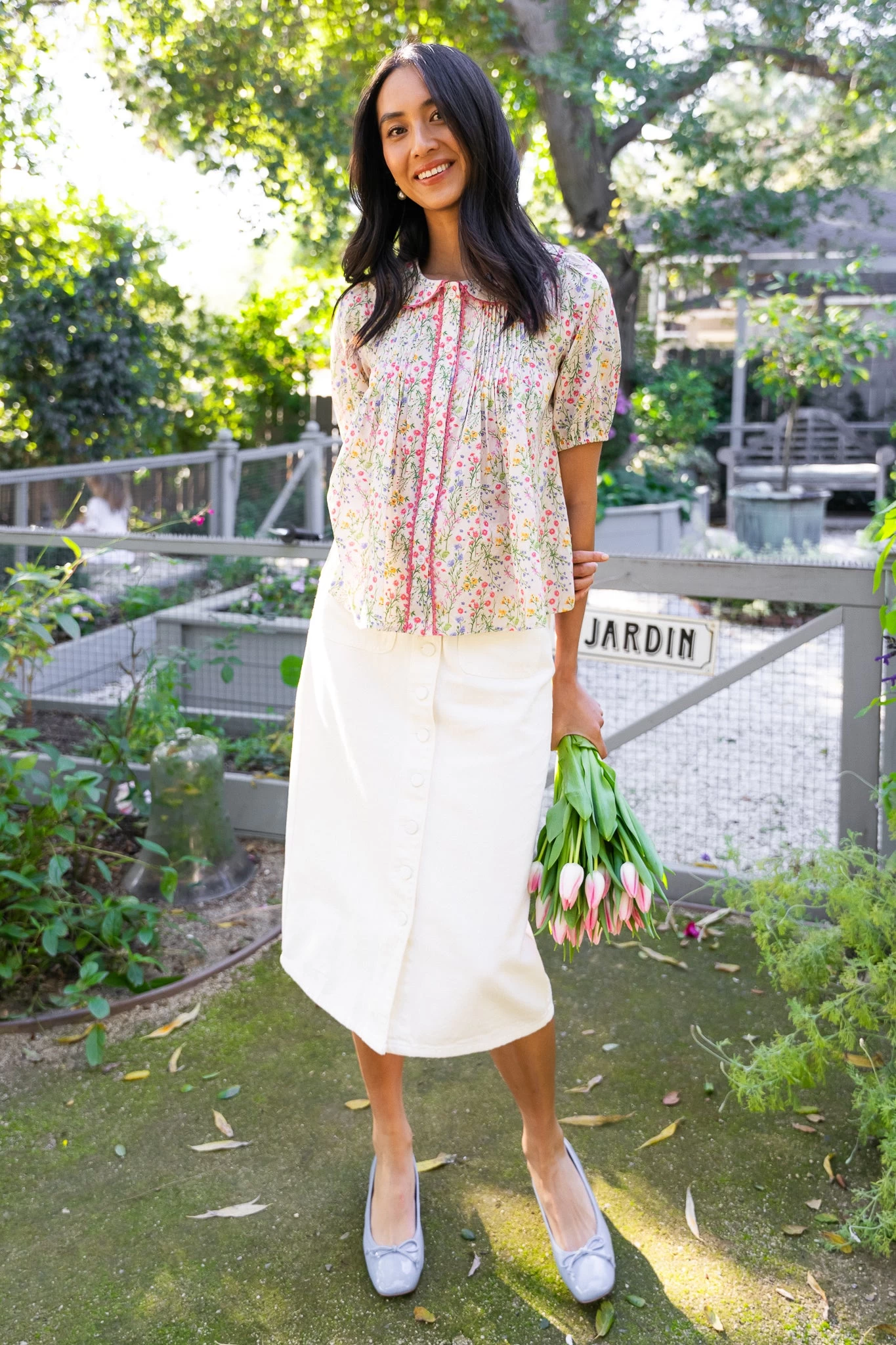 Betty Blouse In Floral - Image 8