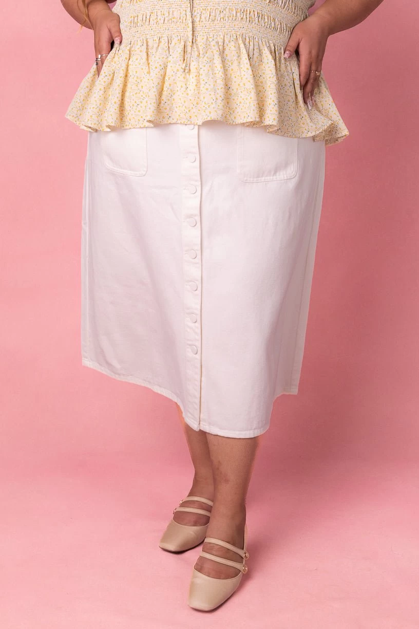 Emma Denim Skirt In White - Image 9
