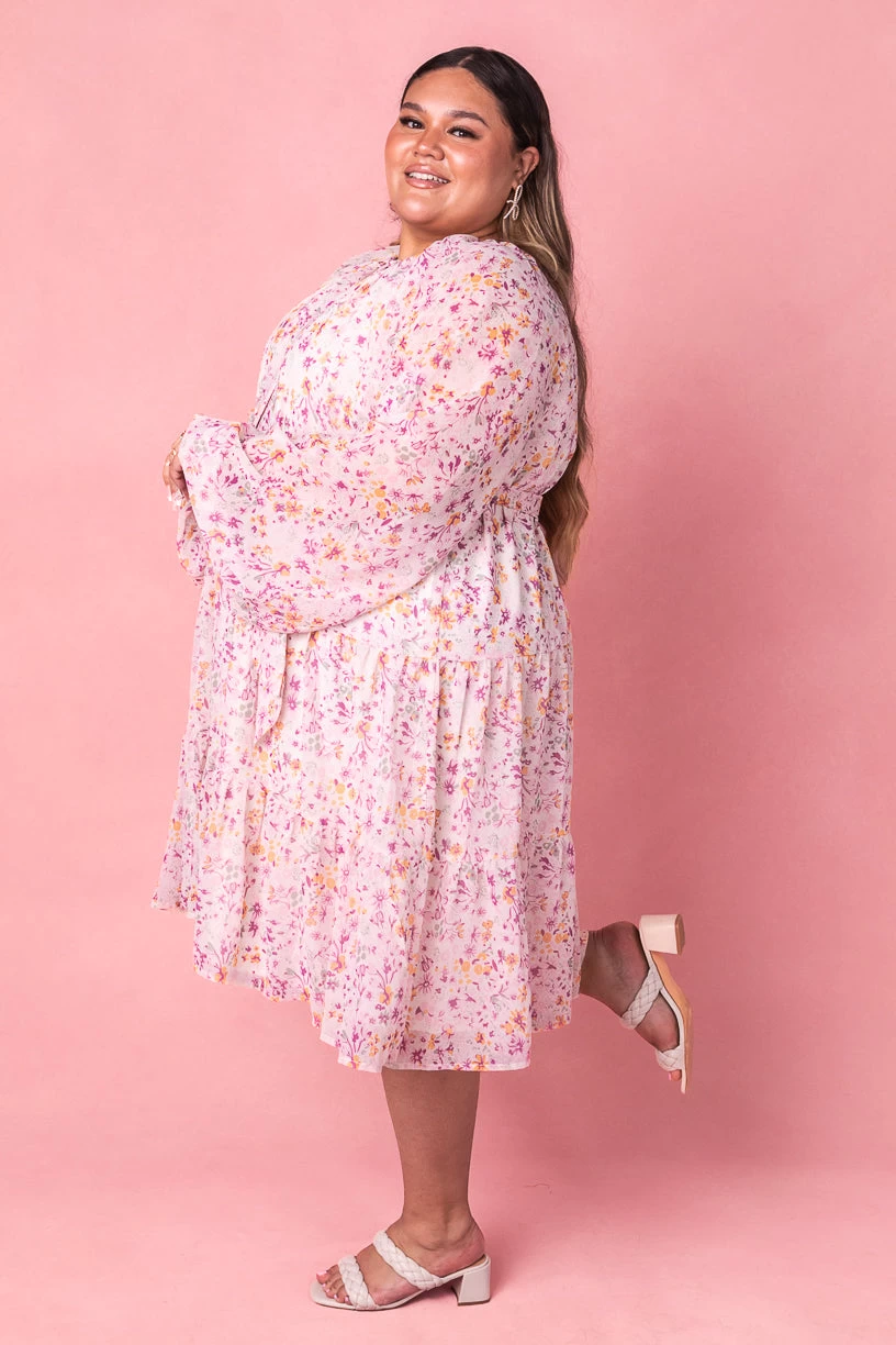 Imogen Short Dress In Blush - Image 6